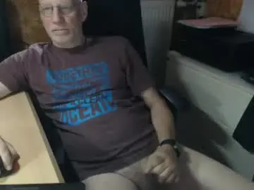 Chaturbate Adult Webcams of pemue65