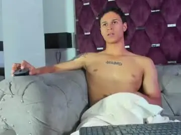 Chaturbate Free Porn Cam of tonybenedetti