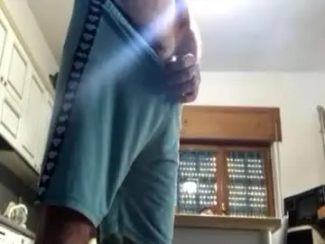 Chaturbate Watch Live Sex Cams of vinmin90