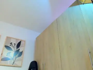 Chaturbate Live Sex Cam of justin_payn14