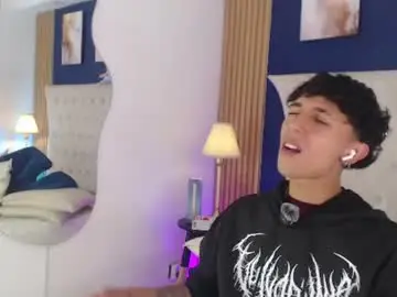 Chaturbate Free Porn Cam of aiden_rivers_