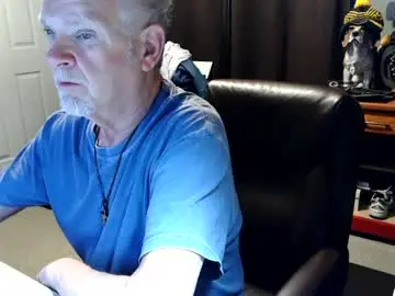 Chaturbate Free Live Porn of midwestdad09