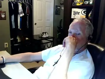 Chaturbate Watch Live Sex Cams of midwestdad09