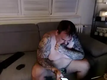 Chaturbate Sex Cam of mydirtyhobby84