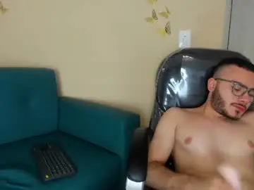 Chaturbate Live Sex Cam of matia_zelvya