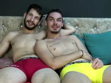 Chaturbate Live Sex Cam of leonvane