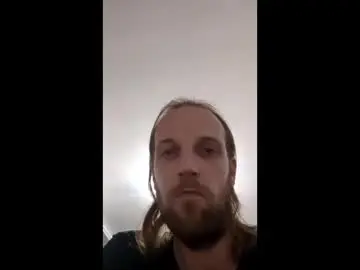 Chaturbate Adult Webcam of cute_guy42