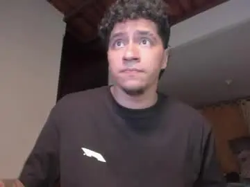 Chaturbate Live Sex Cam of masterjuanc