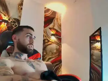 Chaturbate Sex Cam of luke_davis01