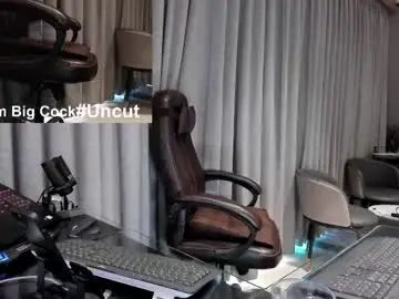 Chaturbate Watch Live Sex Cams of alpha_uk_boss