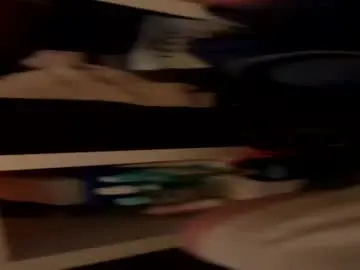 Chaturbate Free Live Porn of bigswollenhead4u