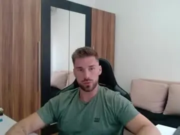 Chaturbate Nude Webcam of darius_94