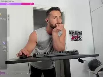Chaturbate Free Porn Cam of hard_chriss