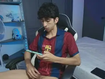 Chaturbate Adult Webcam of vittorio_cerati