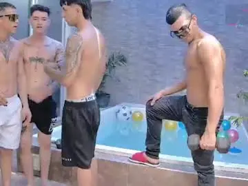 Chaturbate Free Porn Cam of boysgang_sex