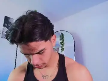 Chaturbate Watch Live Sex Cams of andypalmerr