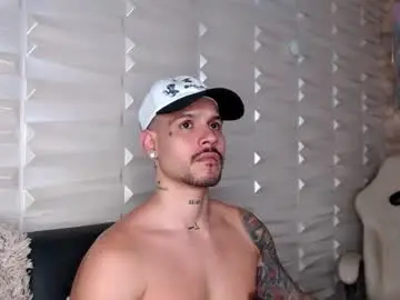 Chaturbate Adult Webcams of david_col11