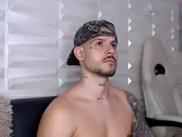 Chaturbate Live Sex Cam of david_col11