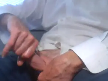 Chaturbate Free Porn Cam of freeballerbrian