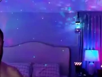 Chaturbate Live Sex Cam of bigboi1o11