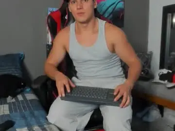 Chaturbate Live Sex Cam of julian_wallace1