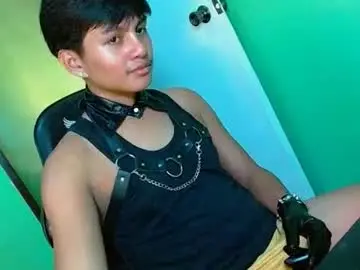 Chaturbate Live Porn of badblack_66