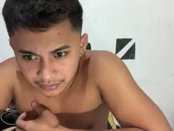 Chaturbate Live Sex of yourasian_mykhel