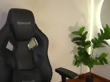 Chaturbate Live Porn of thin_tommy11