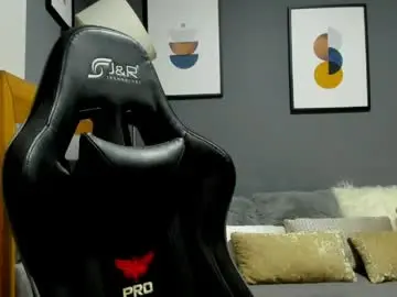 Chaturbate Free Porn Cam of adam_clarke