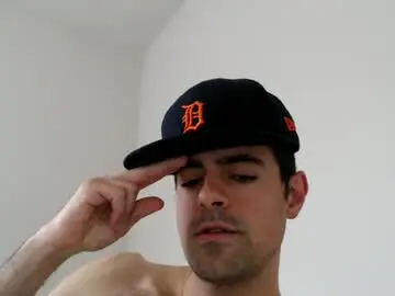 Chaturbate Free Porn Cam of michmark23