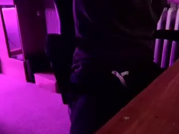 Chaturbate Live Sex Cam of desiredsnack
