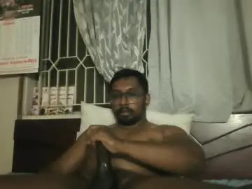 Chaturbate Live Sex Cam of chennaibull1011