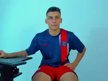 Chaturbate Watch Live Sex Cams of max_wild01