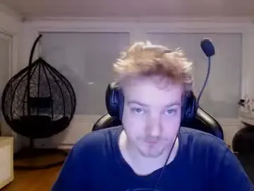 Chaturbate Live Porn of shyguyz96