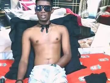 Chaturbate Best live sex cam show of indianthuggin