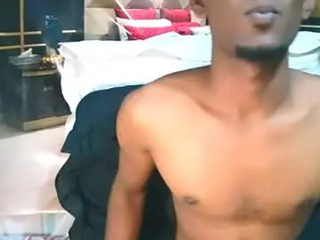 Chaturbate Free Live Porn of indianthuggin