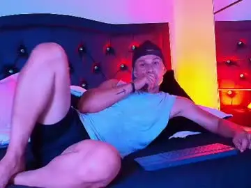 Chaturbate Best live sex cam show of jonny_2205