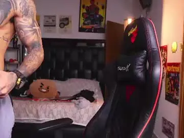 Chaturbate Sex Chat of logan_hugh8