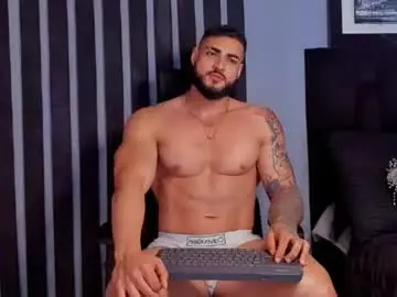 Chaturbate Best live sex cam show of isaac_connor1