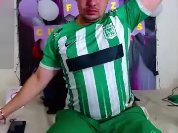 Chaturbate Sex Cam of smith_hot69