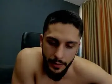 Chaturbate Best live sex cam show of troywade