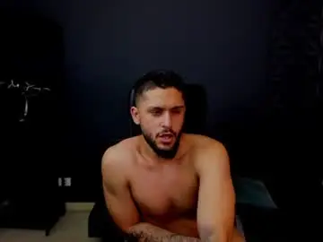 Chaturbate Free Live Porn of troywade