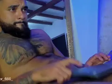 Chaturbate Adult Webcams of connor_666