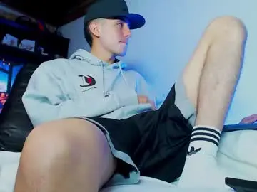 Chaturbate Free Porn Cam of ryannhill_