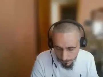 Chaturbate Adult Webcam of lefrenchiies07