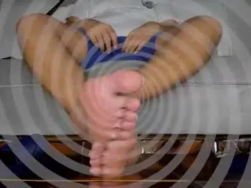 Chaturbate Nude Webcam of alphafindom982