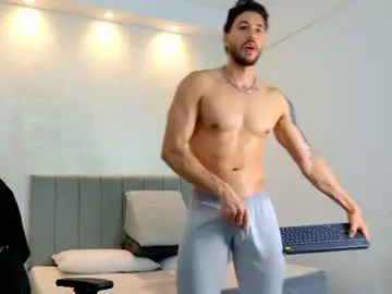 Chaturbate Live Sex of evans_opry1