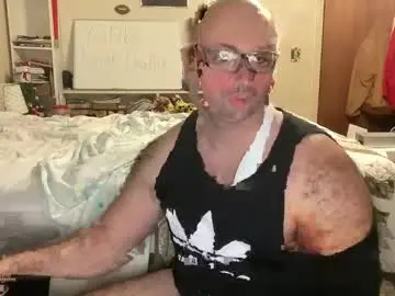 Chaturbate Free Porn Cam of bigbackmuscles1296