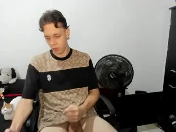 Chaturbate Free Porn Cam of santiceballo