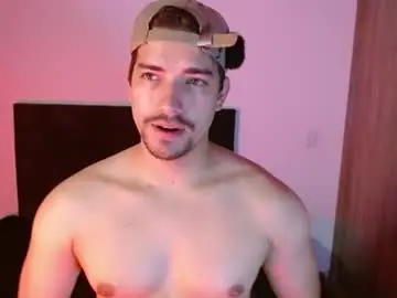 Chaturbate Adult Video Chat of ian_davis